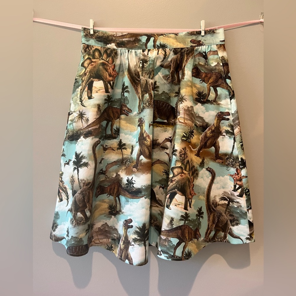 Retrolicious Dinosaur skirt size small from ModCloth